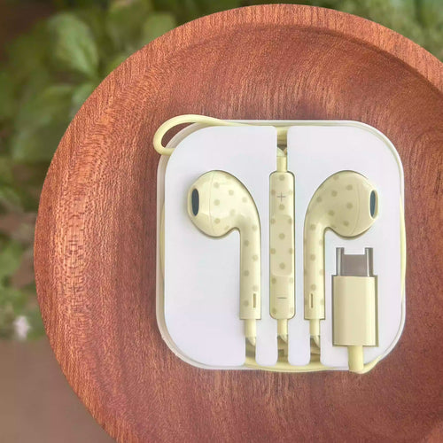 Polka dot wired headphones